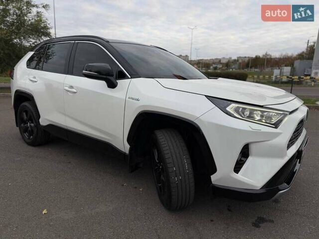 Білий Тойота РАВ 4, об'ємом двигуна 2.49 л та пробігом 128 тис. км за 29900 $, фото 17 на Automoto.ua