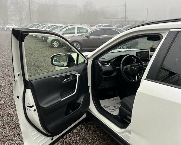 Белый Тойота РАВ 4, объемом двигателя 1.99 л и пробегом 88 тыс. км за 27000 $, фото 8 на Automoto.ua