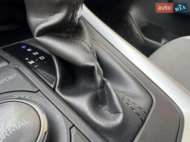 Белый Тойота РАВ 4, объемом двигателя 1.99 л и пробегом 99 тыс. км за 27500 $, фото 56 на Automoto.ua