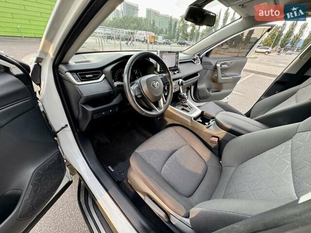 Белый Тойота РАВ 4, объемом двигателя 1.99 л и пробегом 93 тыс. км за 26900 $, фото 28 на Automoto.ua