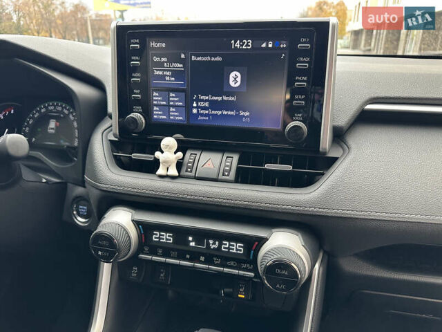 Белый Тойота РАВ 4, объемом двигателя 2 л и пробегом 70 тыс. км за 27999 $, фото 25 на Automoto.ua