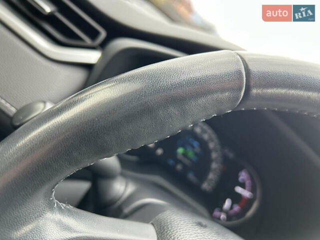 Білий Тойота РАВ 4, об'ємом двигуна 2 л та пробігом 106 тис. км за 27900 $, фото 54 на Automoto.ua