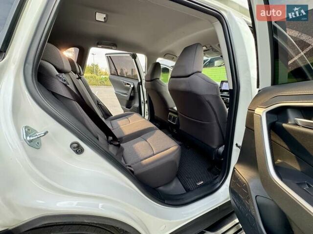 Белый Тойота РАВ 4, объемом двигателя 1.99 л и пробегом 93 тыс. км за 26900 $, фото 38 на Automoto.ua