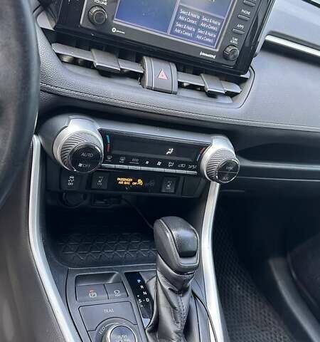 Білий Тойота РАВ 4, об'ємом двигуна 2.5 л та пробігом 121 тис. км за 27000 $, фото 12 на Automoto.ua