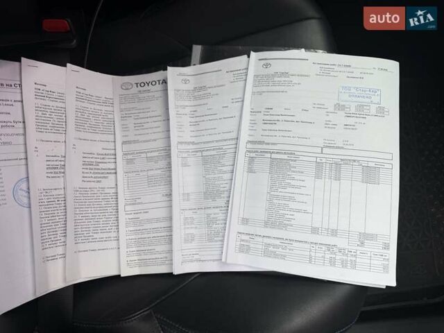 Білий Тойота РАВ 4, об'ємом двигуна 2.49 л та пробігом 160 тис. км за 28900 $, фото 1 на Automoto.ua