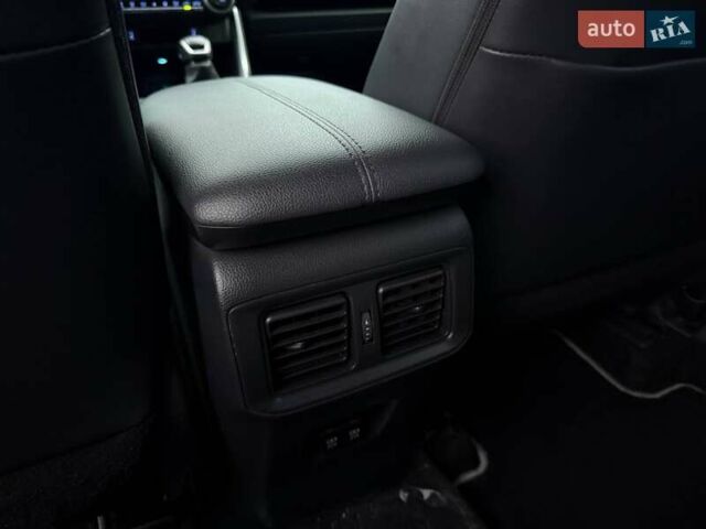 Білий Тойота РАВ 4, об'ємом двигуна 2.49 л та пробігом 128 тис. км за 29900 $, фото 46 на Automoto.ua