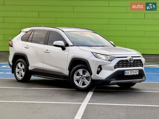 Білий Тойота РАВ 4, об'ємом двигуна 1.99 л та пробігом 93 тис. км за 25900 $, фото 11 на Automoto.ua