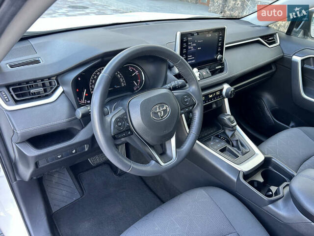 Белый Тойота РАВ 4, объемом двигателя 1.99 л и пробегом 70 тыс. км за 28500 $, фото 14 на Automoto.ua