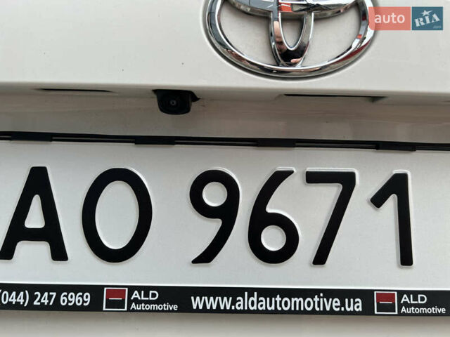 Білий Тойота РАВ 4, об'ємом двигуна 2 л та пробігом 106 тис. км за 27900 $, фото 20 на Automoto.ua