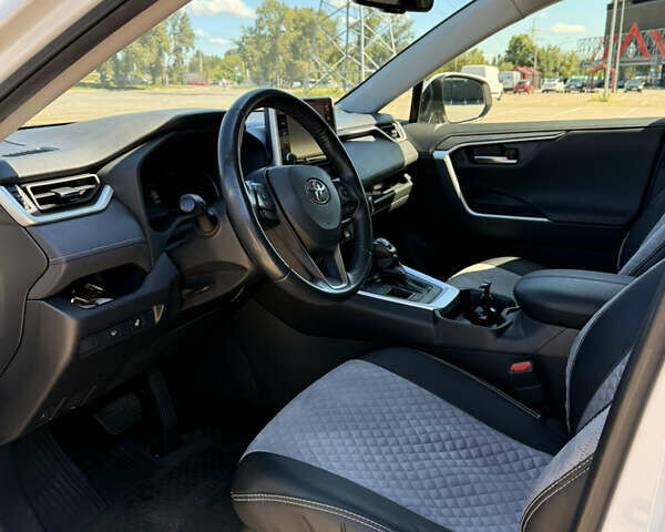 Белый Тойота РАВ 4, объемом двигателя 2.49 л и пробегом 91 тыс. км за 31500 $, фото 9 на Automoto.ua