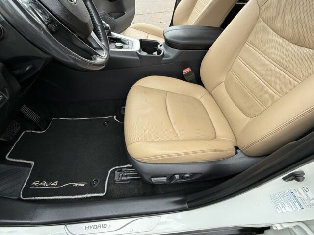 Белый Тойота РАВ 4, объемом двигателя 2.5 л и пробегом 98 тыс. км за 32999 $, фото 17 на Automoto.ua