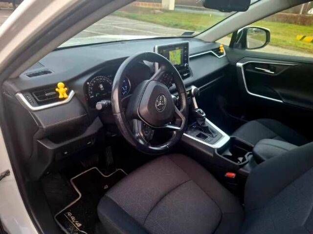 Белый Тойота РАВ 4, объемом двигателя 2.5 л и пробегом 91 тыс. км за 18900 $, фото 7 на Automoto.ua