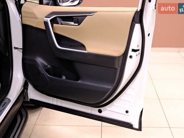 Білий Тойота РАВ 4, об'ємом двигуна 2.5 л та пробігом 98 тис. км за 32900 $, фото 45 на Automoto.ua