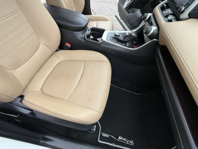 Белый Тойота РАВ 4, объемом двигателя 2.5 л и пробегом 98 тыс. км за 32999 $, фото 11 на Automoto.ua