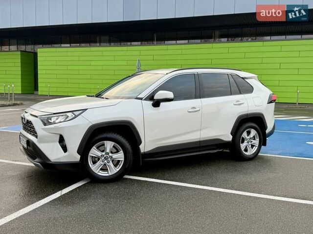 Білий Тойота РАВ 4, об'ємом двигуна 1.99 л та пробігом 93 тис. км за 25900 $, фото 2 на Automoto.ua