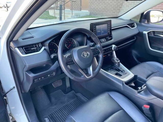 Білий Тойота РАВ 4, об'ємом двигуна 2.5 л та пробігом 36 тис. км за 14000 $, фото 11 на Automoto.ua