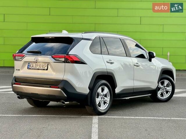 Белый Тойота РАВ 4, объемом двигателя 1.99 л и пробегом 93 тыс. км за 26900 $, фото 16 на Automoto.ua