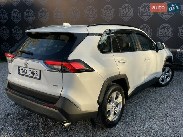 Белый Тойота РАВ 4, объемом двигателя 2 л и пробегом 215 тыс. км за 21000 $, фото 11 на Automoto.ua
