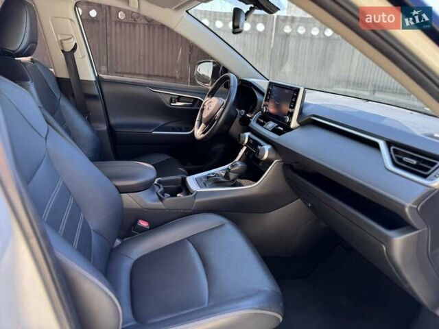 Белый Тойота РАВ 4, объемом двигателя 2 л и пробегом 92 тыс. км за 29700 $, фото 7 на Automoto.ua