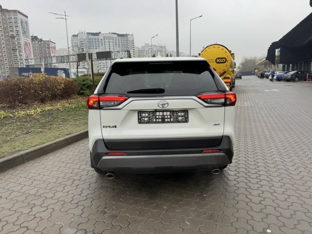 Белый Тойота РАВ 4, объемом двигателя 2 л и пробегом 99 тыс. км за 26500 $, фото 4 на Automoto.ua