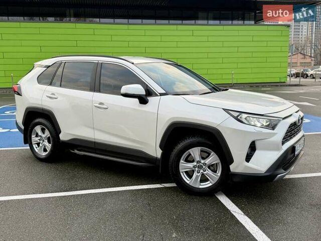Білий Тойота РАВ 4, об'ємом двигуна 1.99 л та пробігом 93 тис. км за 25900 $, фото 10 на Automoto.ua