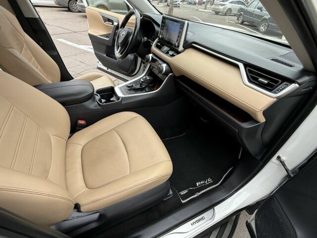 Белый Тойота РАВ 4, объемом двигателя 2.5 л и пробегом 98 тыс. км за 32999 $, фото 10 на Automoto.ua