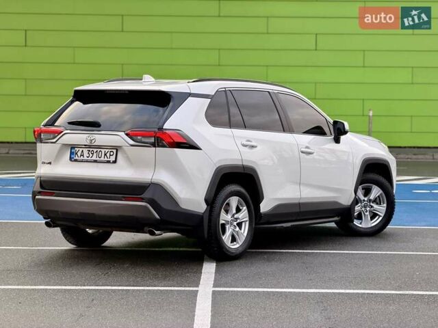 Білий Тойота РАВ 4, об'ємом двигуна 1.99 л та пробігом 93 тис. км за 25900 $, фото 14 на Automoto.ua