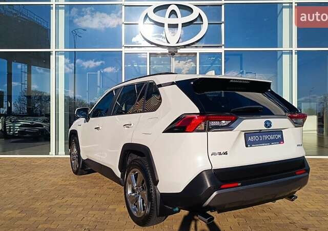 Білий Тойота РАВ 4, об'ємом двигуна 2.49 л та пробігом 125 тис. км за 34376 $, фото 1 на Automoto.ua