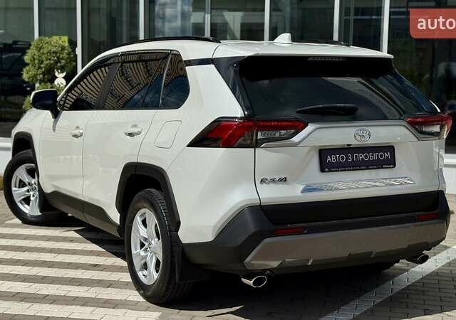 Белый Тойота РАВ 4, объемом двигателя 1.99 л и пробегом 151 тыс. км за 23512 $, фото 4 на Automoto.ua