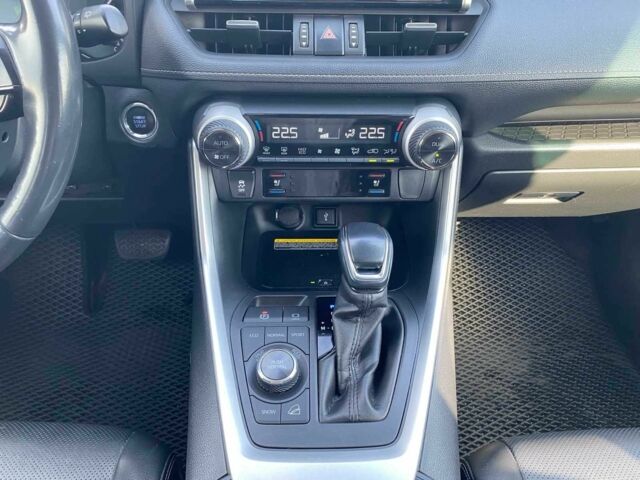 Белый Тойота РАВ 4, объемом двигателя 2 л и пробегом 101 тыс. км за 27600 $, фото 11 на Automoto.ua