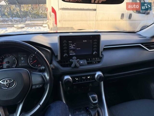 Белый Тойота РАВ 4, объемом двигателя 1.99 л и пробегом 140 тыс. км за 22500 $, фото 8 на Automoto.ua