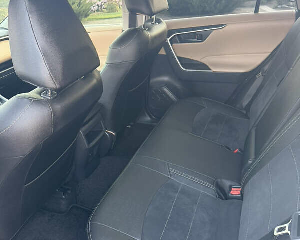 Білий Тойота РАВ 4, об'ємом двигуна 2.49 л та пробігом 52 тис. км за 24500 $, фото 5 на Automoto.ua