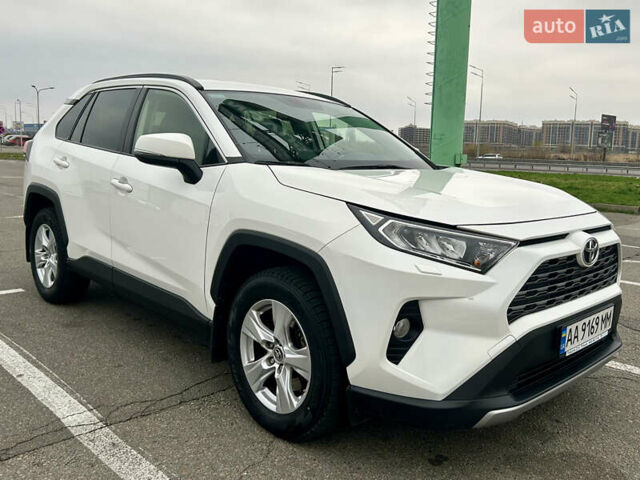 Білий Тойота РАВ 4, об'ємом двигуна 1.99 л та пробігом 82 тис. км за 28000 $, фото 2 на Automoto.ua