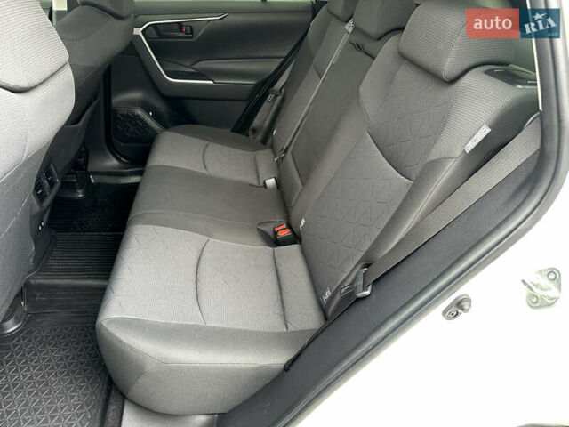 Белый Тойота РАВ 4, объемом двигателя 1.99 л и пробегом 58 тыс. км за 26500 $, фото 17 на Automoto.ua