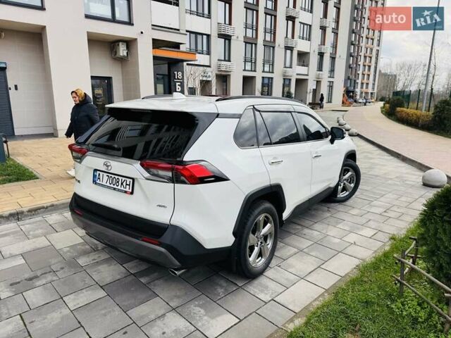 Белый Тойота РАВ 4, объемом двигателя 1.99 л и пробегом 99 тыс. км за 27500 $, фото 4 на Automoto.ua