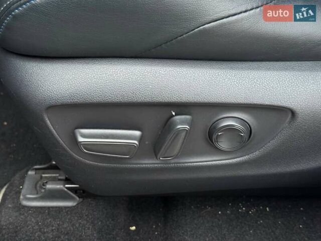 Білий Тойота РАВ 4, об'ємом двигуна 2.49 л та пробігом 128 тис. км за 29900 $, фото 43 на Automoto.ua