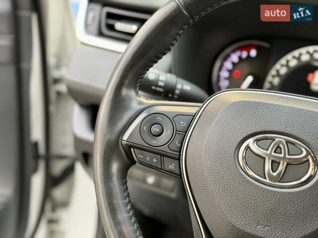 Білий Тойота РАВ 4, об'ємом двигуна 1.99 л та пробігом 93 тис. км за 25900 $, фото 50 на Automoto.ua
