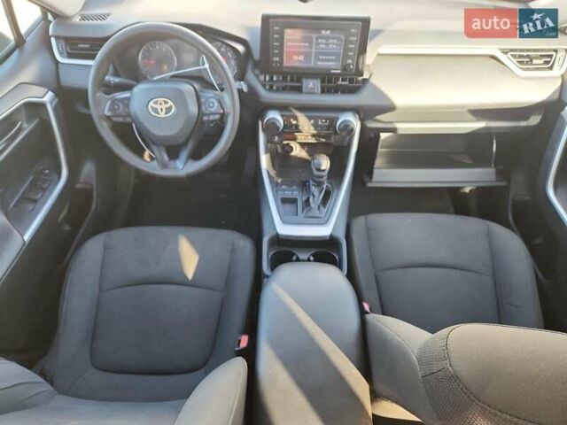 Білий Тойота РАВ 4, об'ємом двигуна 2.49 л та пробігом 86 тис. км за 8500 $, фото 7 на Automoto.ua