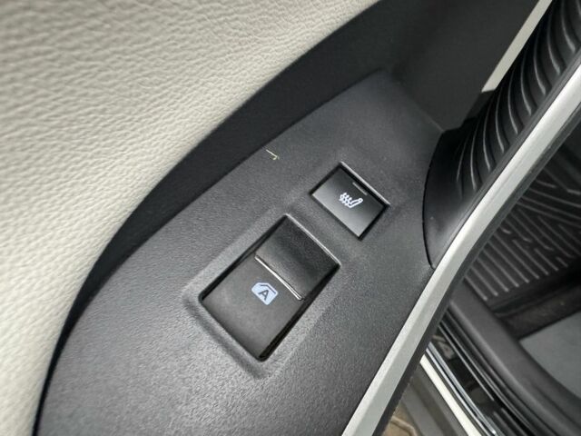 Белый Тойота РАВ 4, объемом двигателя 2 л и пробегом 99 тыс. км за 26500 $, фото 10 на Automoto.ua