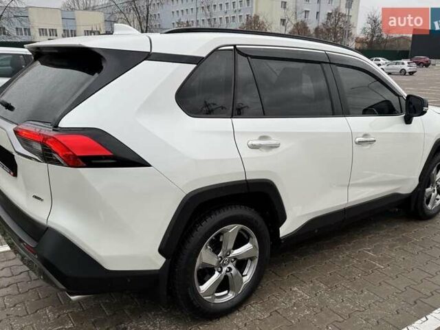 Білий Тойота РАВ 4, об'ємом двигуна 1.99 л та пробігом 99 тис. км за 28000 $, фото 7 на Automoto.ua
