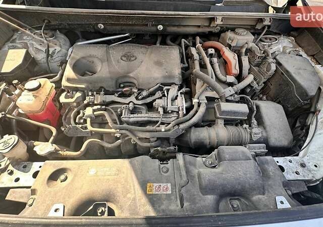 Білий Тойота РАВ 4, об'ємом двигуна 2.5 л та пробігом 121 тис. км за 27000 $, фото 20 на Automoto.ua