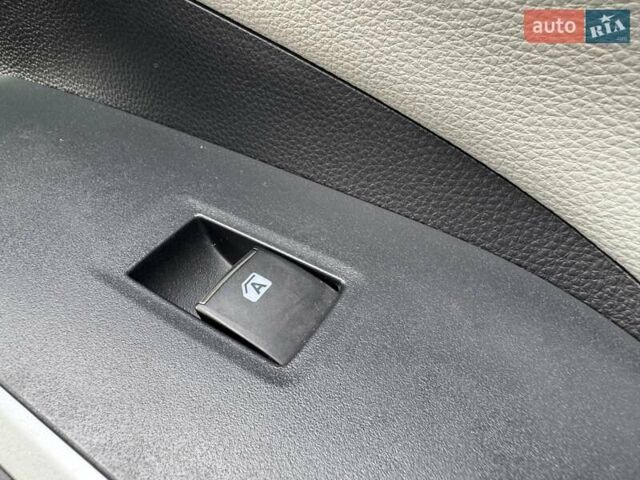 Белый Тойота РАВ 4, объемом двигателя 1.99 л и пробегом 99 тыс. км за 27500 $, фото 49 на Automoto.ua