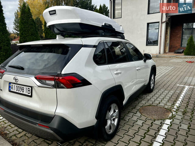 Белый Тойота РАВ 4, объемом двигателя 1.99 л и пробегом 24 тыс. км за 30500 $, фото 7 на Automoto.ua