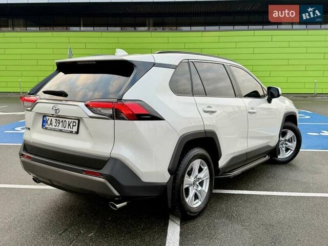Білий Тойота РАВ 4, об'ємом двигуна 1.99 л та пробігом 93 тис. км за 25900 $, фото 12 на Automoto.ua
