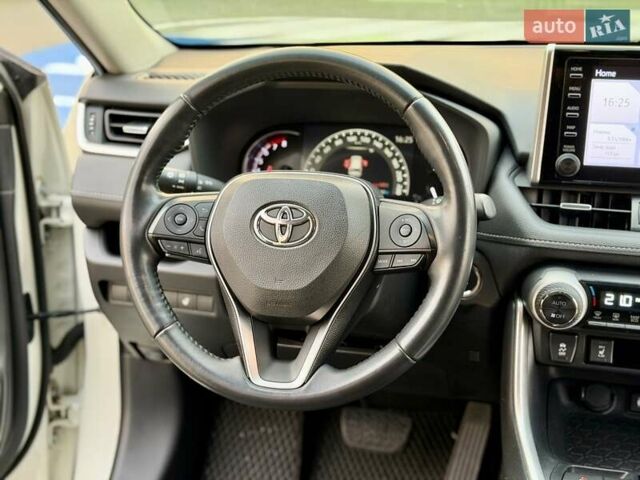 Білий Тойота РАВ 4, об'ємом двигуна 1.99 л та пробігом 93 тис. км за 25900 $, фото 48 на Automoto.ua