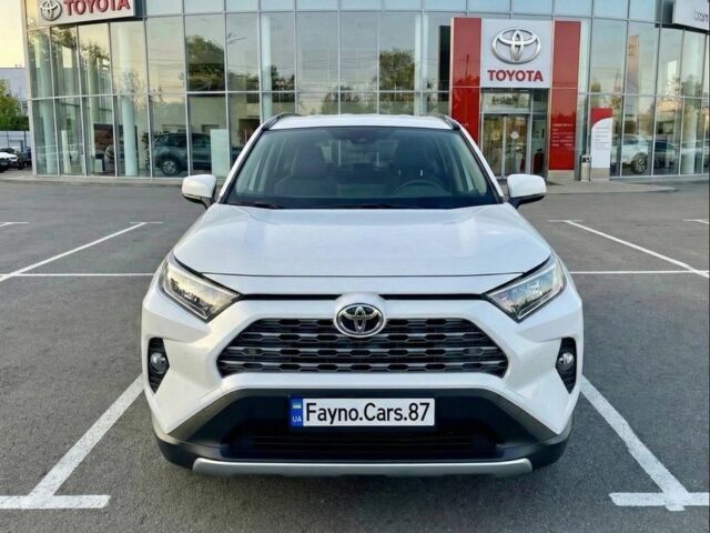 Белый Тойота РАВ 4, объемом двигателя 2 л и пробегом 138 тыс. км за 22000 $, фото 3 на Automoto.ua