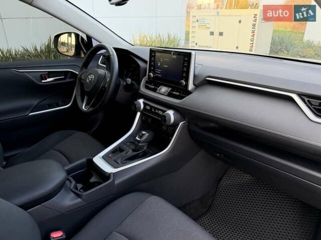 Белый Тойота РАВ 4, объемом двигателя 2.5 л и пробегом 105 тыс. км за 29900 $, фото 16 на Automoto.ua