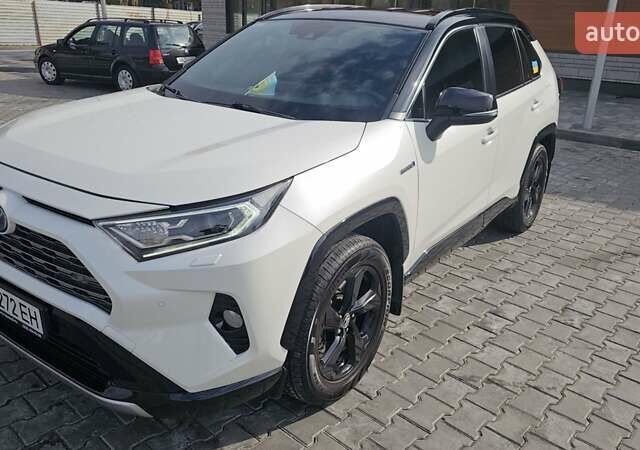 Білий Тойота РАВ 4, об'ємом двигуна 2.5 л та пробігом 98 тис. км за 33000 $, фото 6 на Automoto.ua