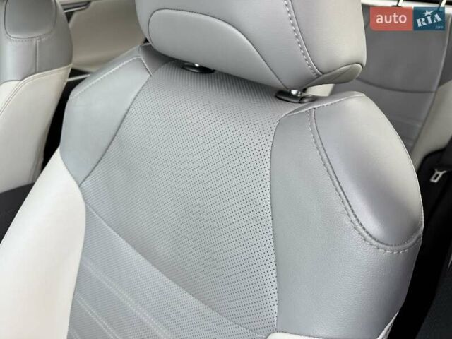 Белый Тойота РАВ 4, объемом двигателя 1.99 л и пробегом 99 тыс. км за 27500 $, фото 54 на Automoto.ua