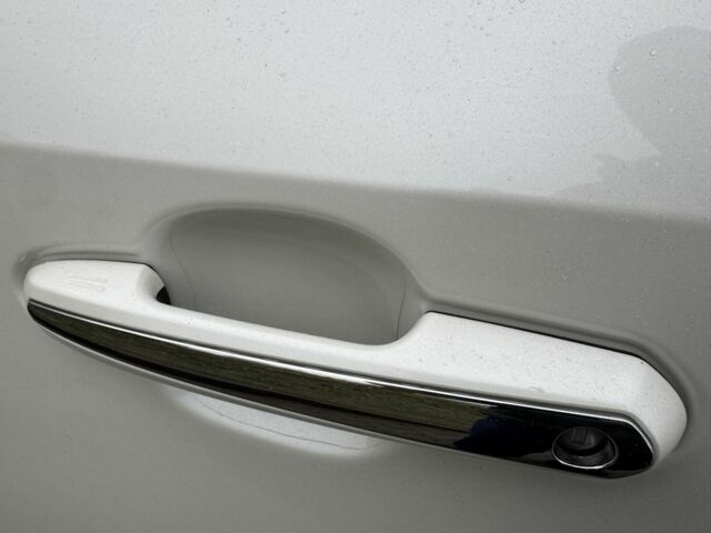 Белый Тойота РАВ 4, объемом двигателя 2 л и пробегом 99 тыс. км за 26500 $, фото 5 на Automoto.ua